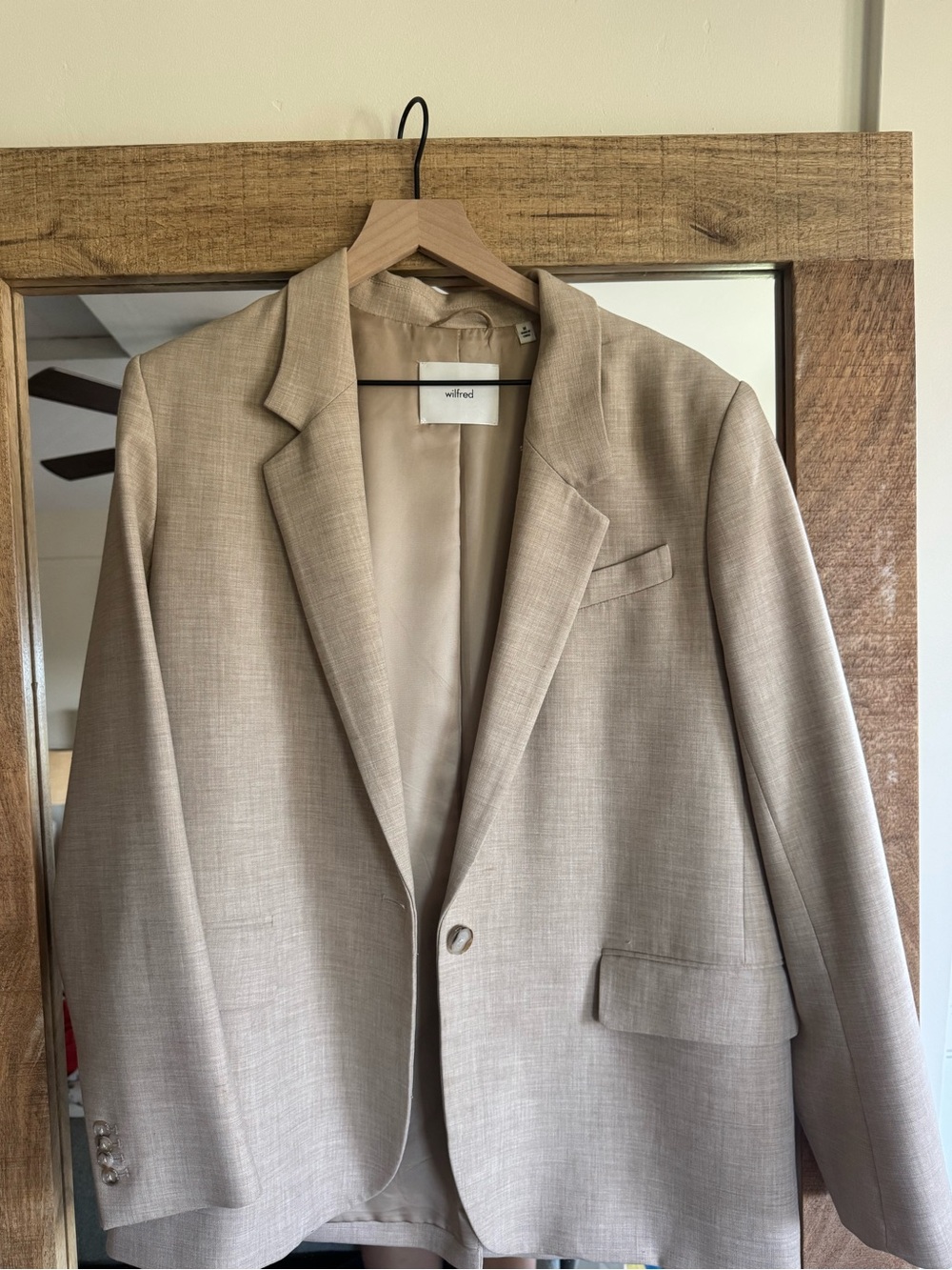 Aritzia Beige Generation Blazer - Heather Oakwood